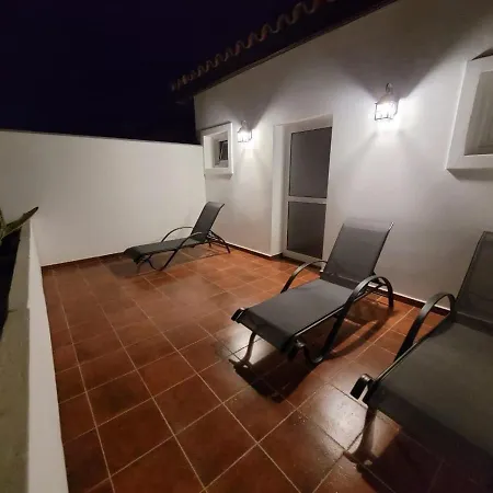 Lovely 4bedroom Townhouse