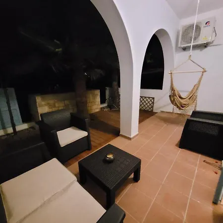 Apartment Lovely 4bedroom Townhouse *