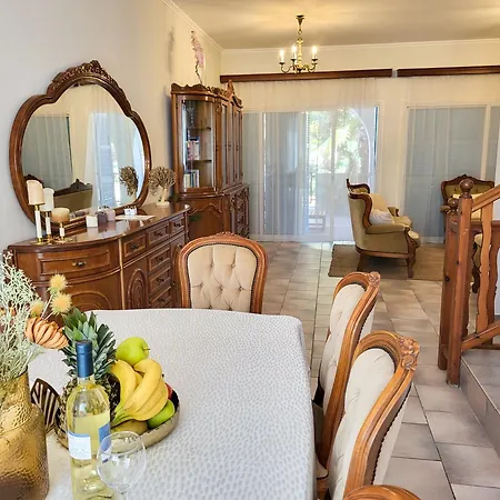 Lovely 4bedroom Townhouse Apartment Paphos